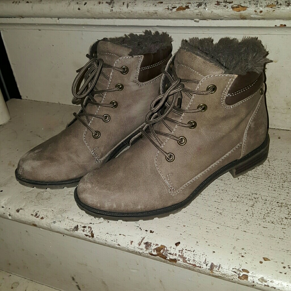 Sporto Brown-Gray Booties